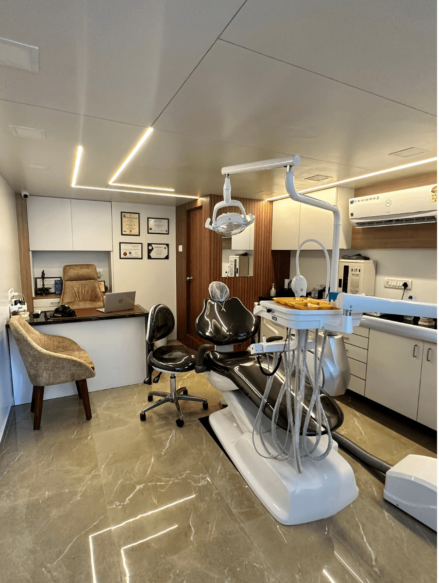 Smiling patients at Paramount Smiles dental & aesthetic clinic in Andheri West.